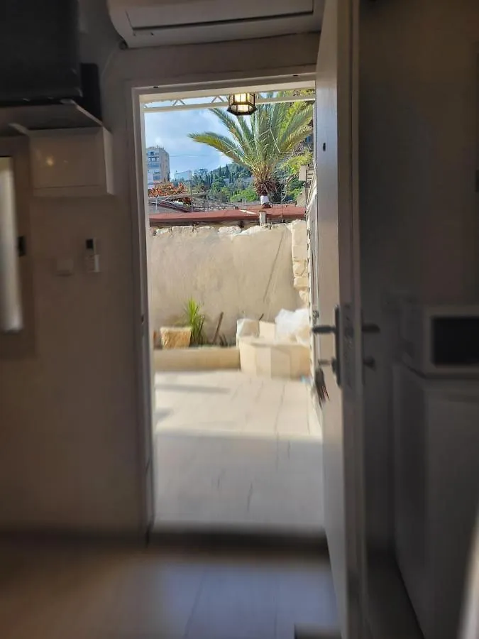 Maya Guest House - German Colony & Bahai Gardens, Hajfa Hotel apartamentowy