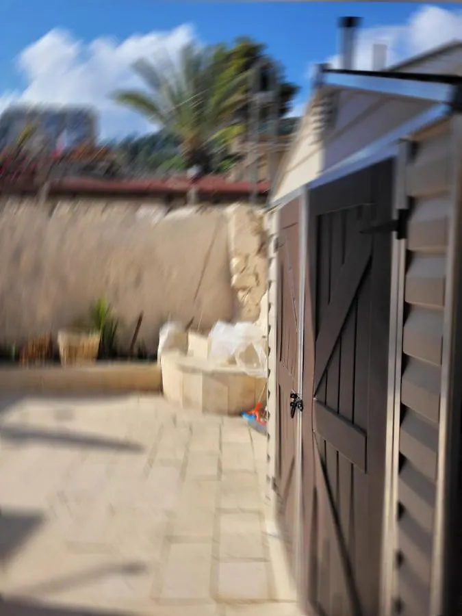Hotel apartamentowy Maya Guest House - German Colony & Bahai Gardens, Hajfa Izrael